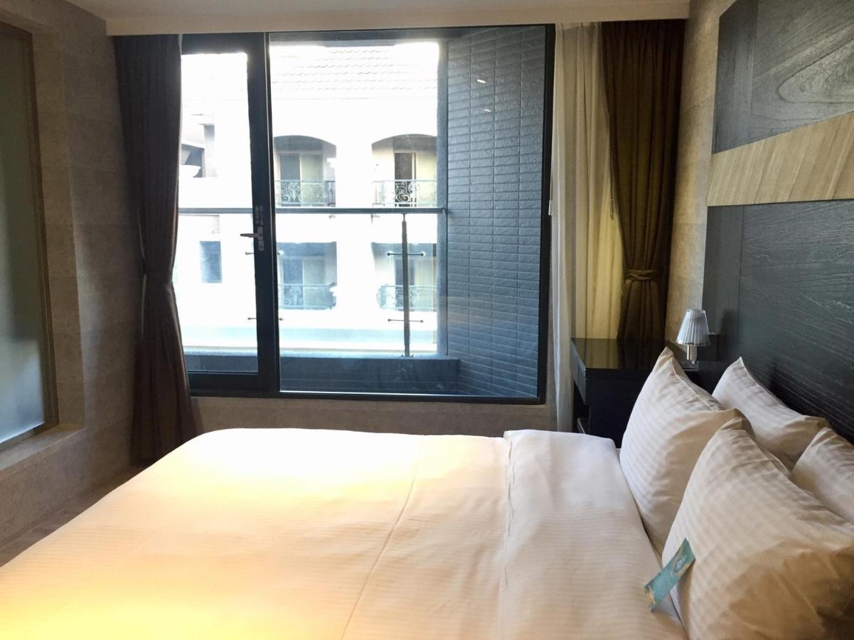 Fengjia Hotel Bell 타이중 외부 사진