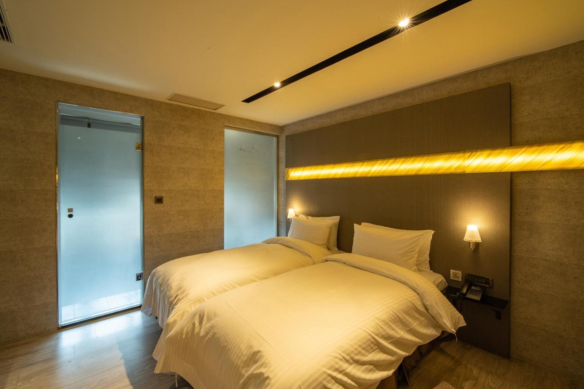 Fengjia Hotel Bell 타이중 외부 사진