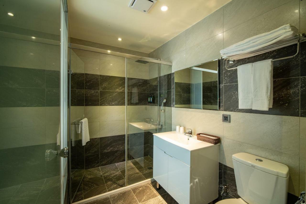 Fengjia Hotel Bell 타이중 외부 사진